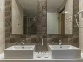 Agrelli Hotel and Suites
