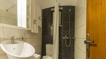 Agrelli Hotel and Suites
