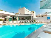 Agrelli Hotel & Suites