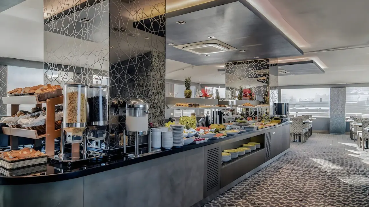 AHC Grand Bazaar Hotel