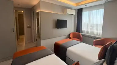 AHC OLD CITY HOTEL (EX.ZURICH HOTEL)