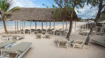 AHG Lion Beach Resort & Spa