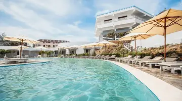 AHG Lion Beach Resort & Spa