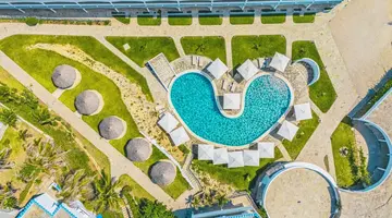 AHG Lion Beach Resort & Spa