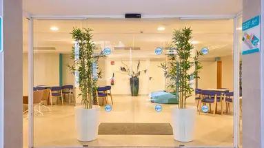AHOI! URBAN BEACH HOTEL
