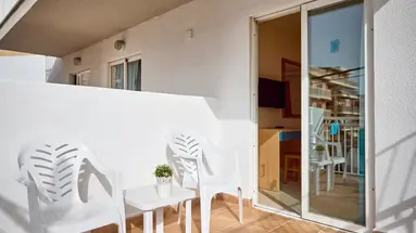 AHOI! URBAN BEACH HOTEL