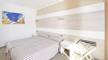 AHOI! URBAN BEACH HOTEL