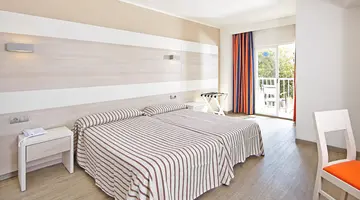 AHOI! URBAN BEACH HOTEL