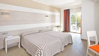 AHOI! URBAN BEACH HOTEL