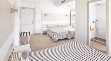 AHOI! URBAN BEACH HOTEL