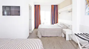 AHOI! URBAN BEACH HOTEL