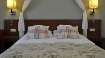 AHOTEL