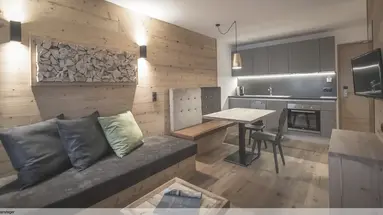 Ahrner Wirt Apartments