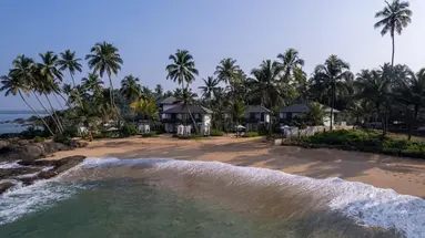 Ahu Bay
