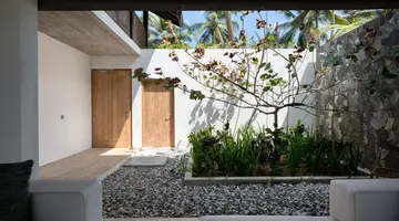 AHU BAY