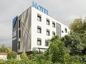 Air Hotel