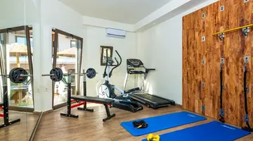 Airis Boutique and Suites