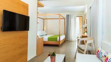 Airis Boutique and Suites