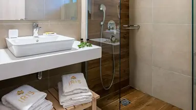 Airis Boutique and Suites