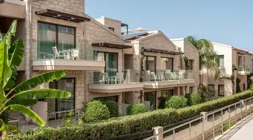 AIRIS BOUTIQUE & SUITES- Adults only 16+