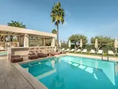 Airis Boutique & Suites (Adults Only 16+