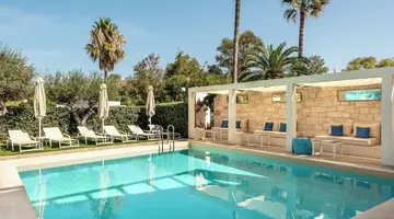 Airis Boutique & Suites