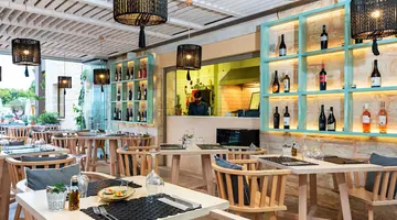 Airis Boutique & Suites