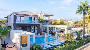 Airis Boutique & Suites