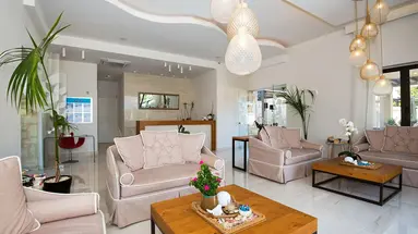 Airis Boutique & Suites