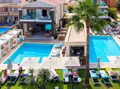 Airis Boutique & Suites