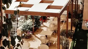 Airis Boutique & Suites