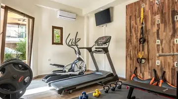 Airis Boutique & Suites