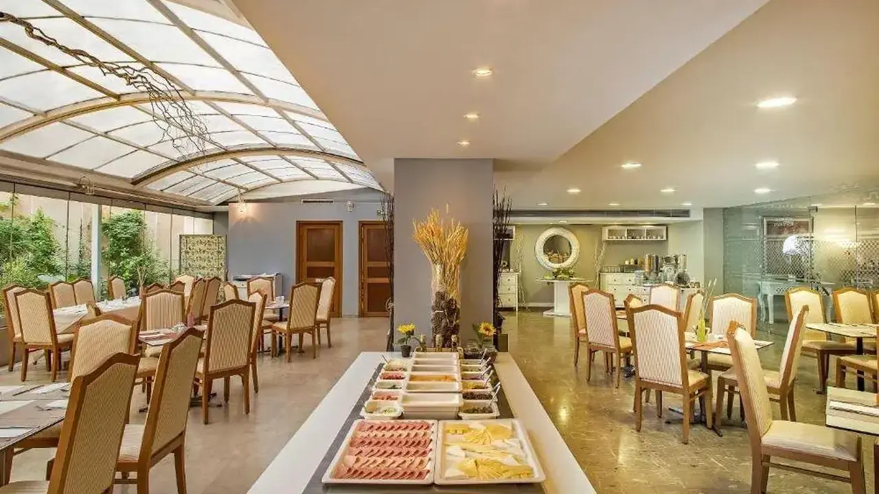 Airotel Parthenon