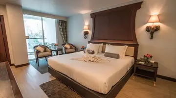 AIYARA GRAND HOTEL