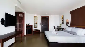 AIYARA GRAND HOTEL