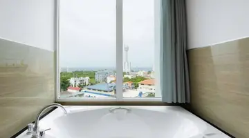AIYARA GRAND HOTEL