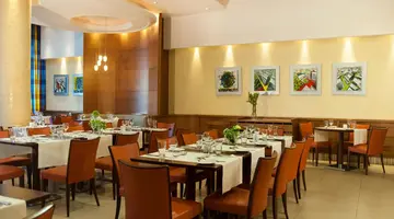 Ajax Hotel