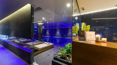 Ajax Hotel
