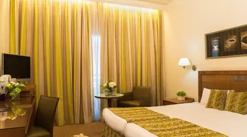 Ajax Hotel