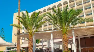 Ajax Hotel