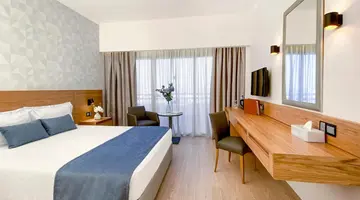 Ajax Hotel