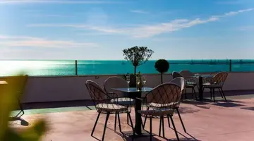 Ajsel Hotel