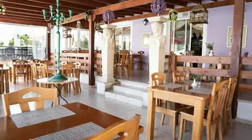 Akamanthea Holiday Village