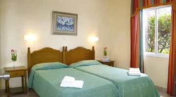 Akamanthea Holiday Village