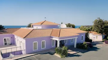 Akamanthea Holiday Village