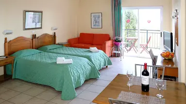 Akamanthea Holiday Village