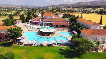 Akamanthea Holiday Village