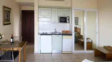 Akamanthea Holiday Village