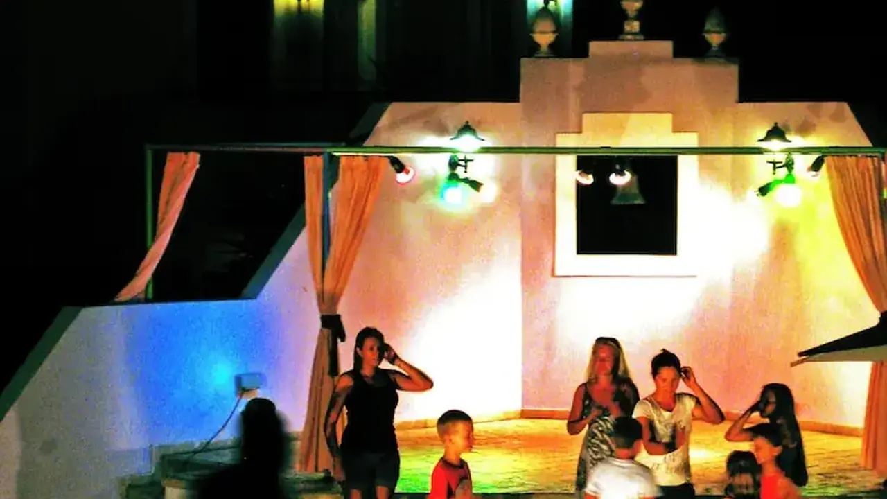 Akamanthea Holiday Village
