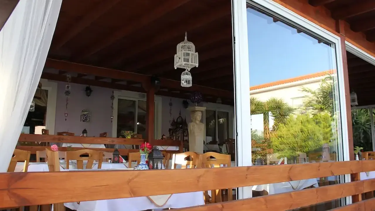 Akamanthea Holiday Village